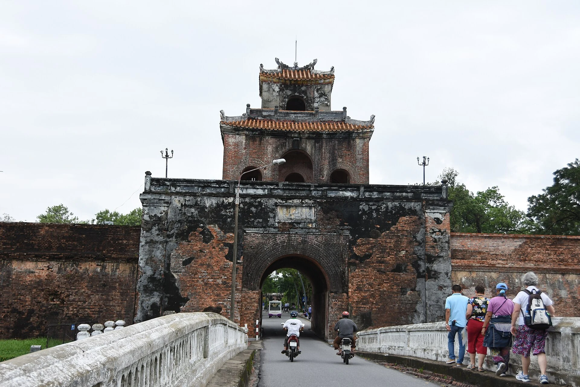 Porta Ngọ Môn, ingresso alla Cittadella Imperiale di Huế.