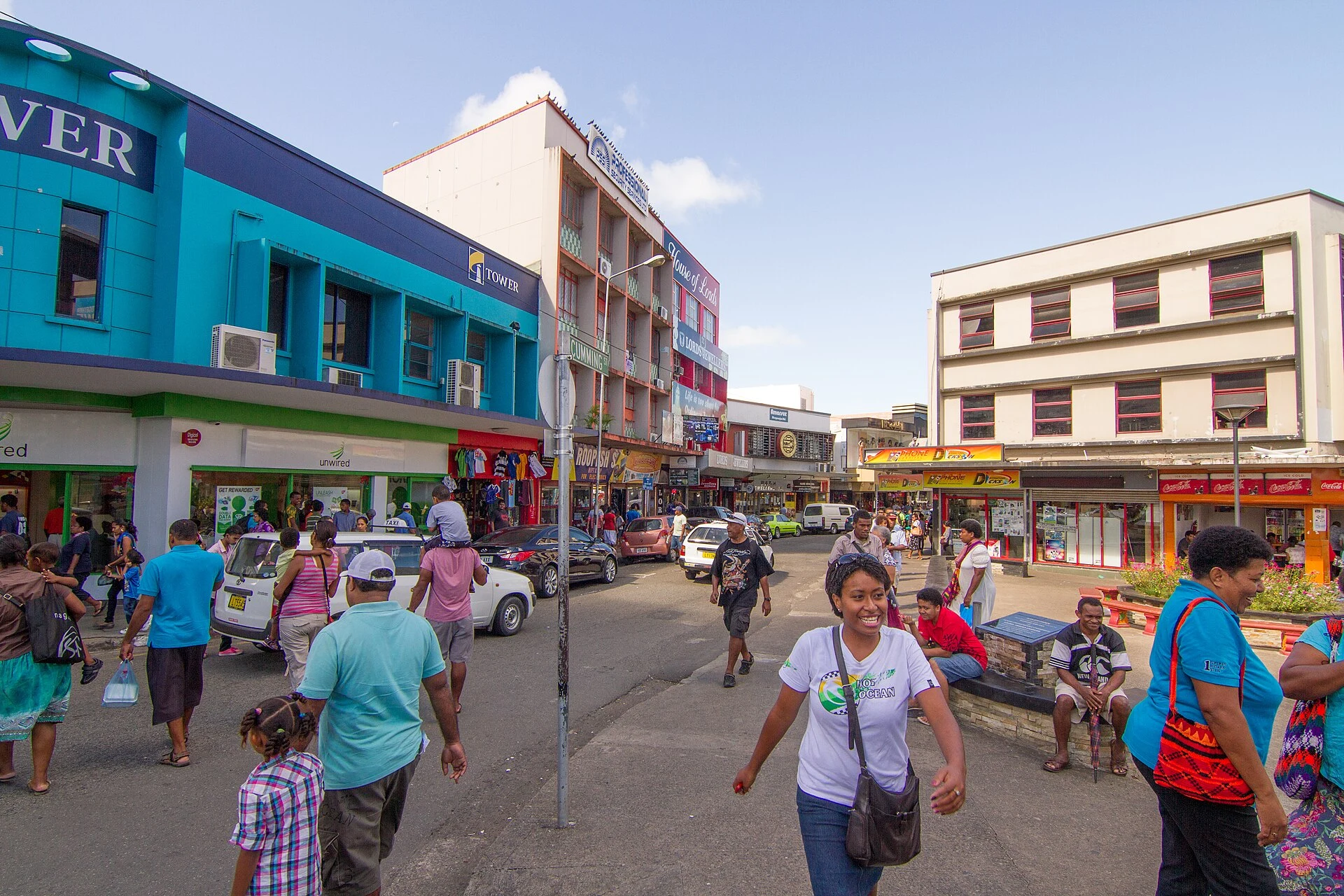 Vue urbaine de Suva, capitale des Fidji.