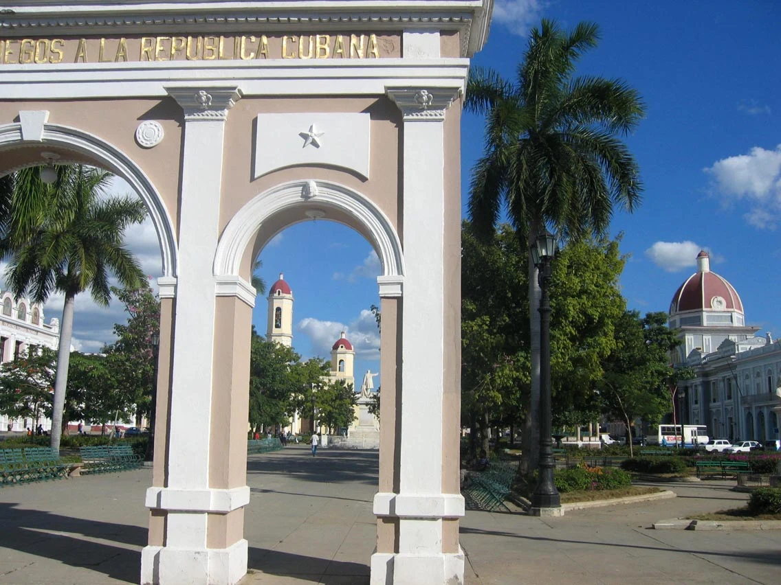 Tre zone per scoprire Cienfuegos al proprio ritmo
