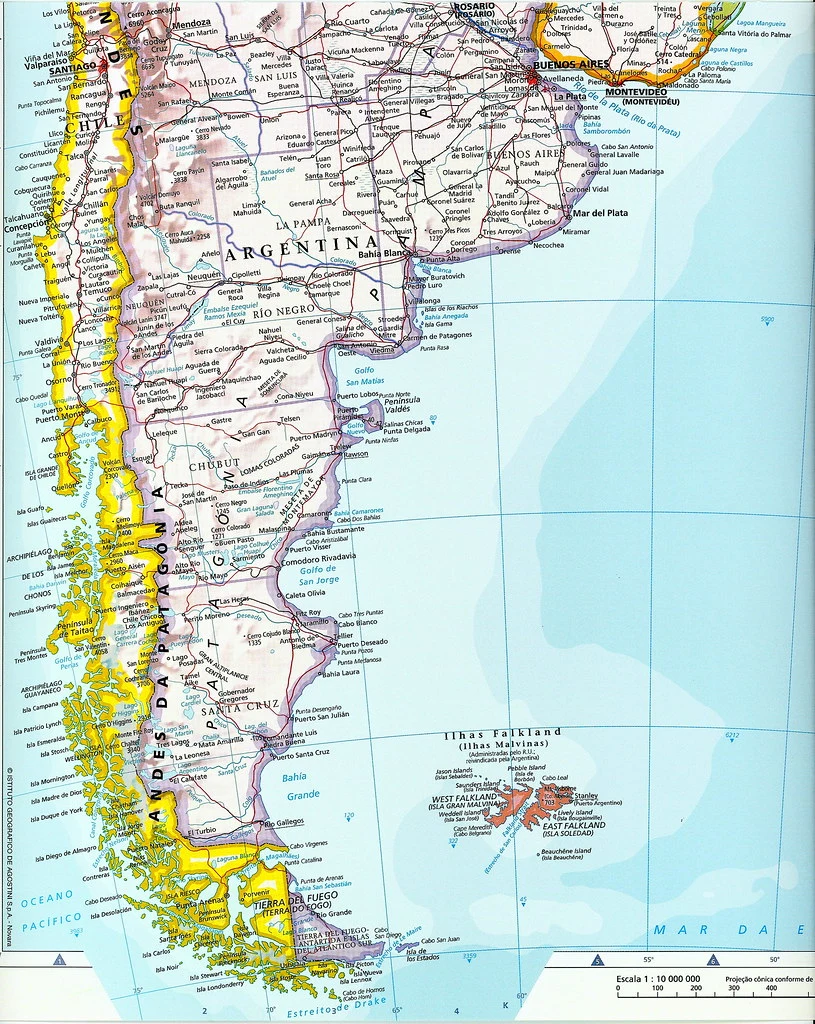 Non-identifiable graphic material for locating Chile in South America.