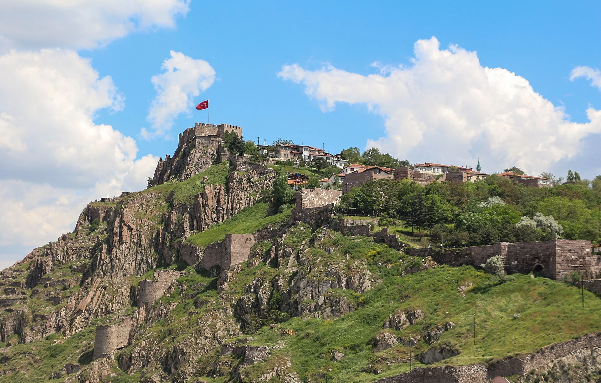 Contemporary urban view of Ankara, the capital of Türkiye.
