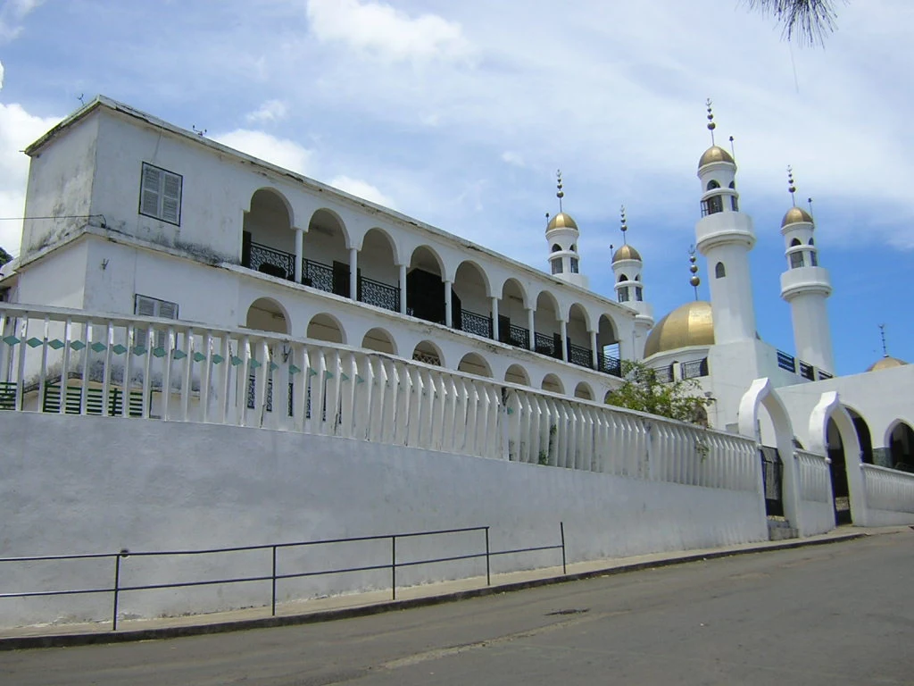 Vista urbana de Moroni, capital das Comores, na Grande Comore.